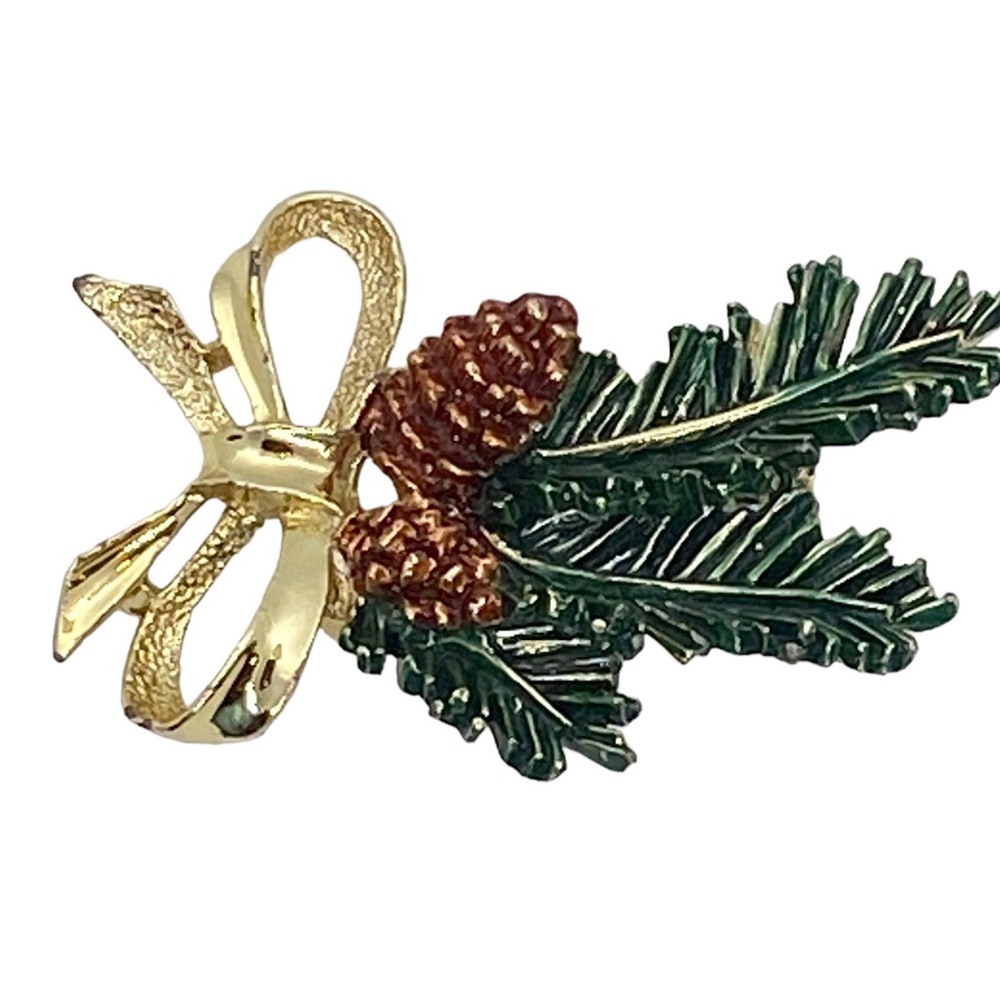 Gerry’s Christmas Brooch Evergreen Bough Vintage Pin